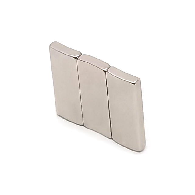 บล็อกการชุบนิกเกิลประสิทธิภาพสูง N52H หายาก Earth Ndfeb Magnet สำหรับมอเตอร์โดรน